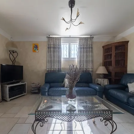 Lavish In With Private Swimming Pool Carpentras
